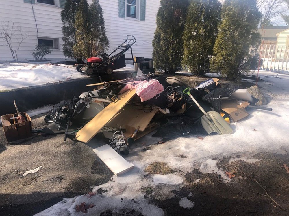 Junk Hauling Before